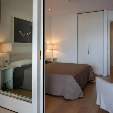 Beautiful In The Centre Of Apartment *