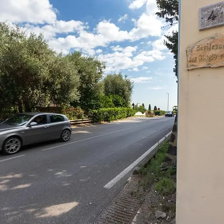 Beautiful In The Centre Of Lägenhet