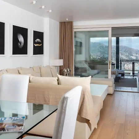 Beautiful In The Centre Of * Taormina